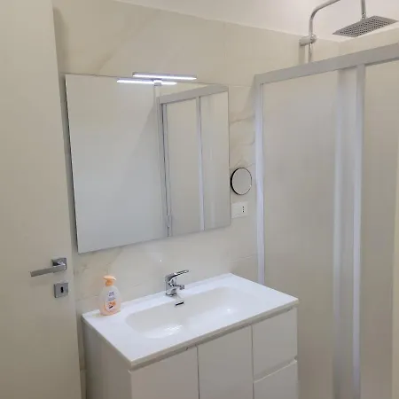 B&B Dei Sogni In Centro, Con Facilita Di Parcheggio Cosenza Exterior photo